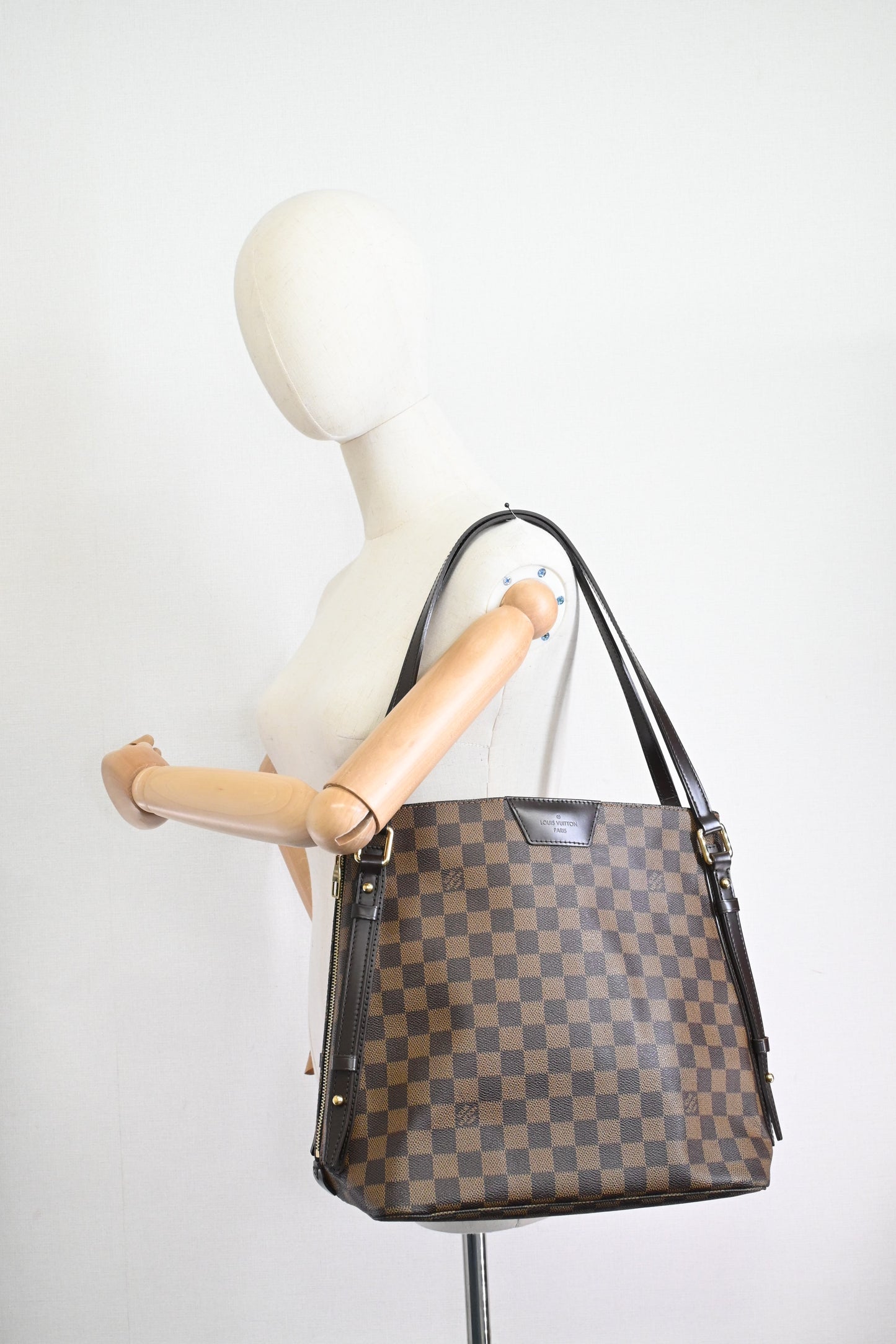 Louis Vuitton Cabas Rivington in Damier Ebene Canvas