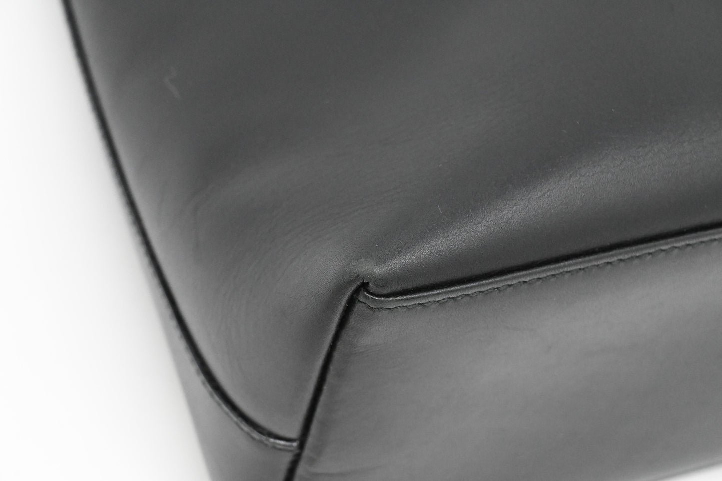 Gucci Bamboo Handbag in Black Leather