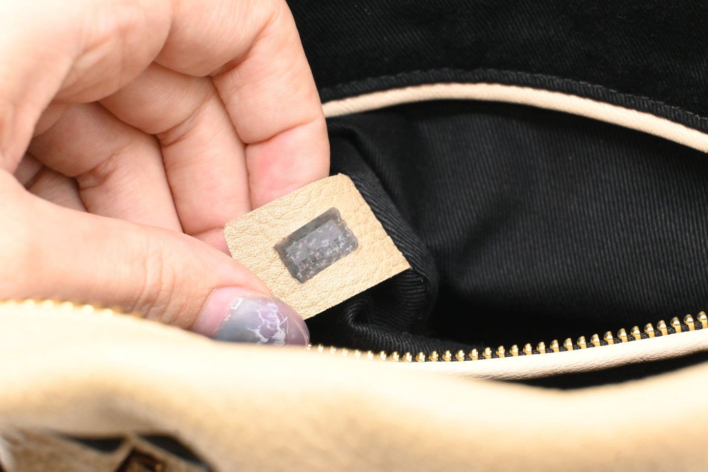 Chloe Medium Paraty in Beige Leather