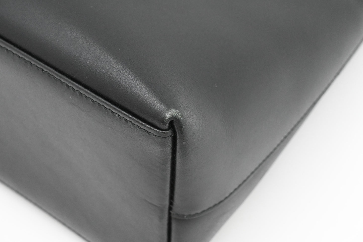 Gucci Bamboo Handbag in Black Leather