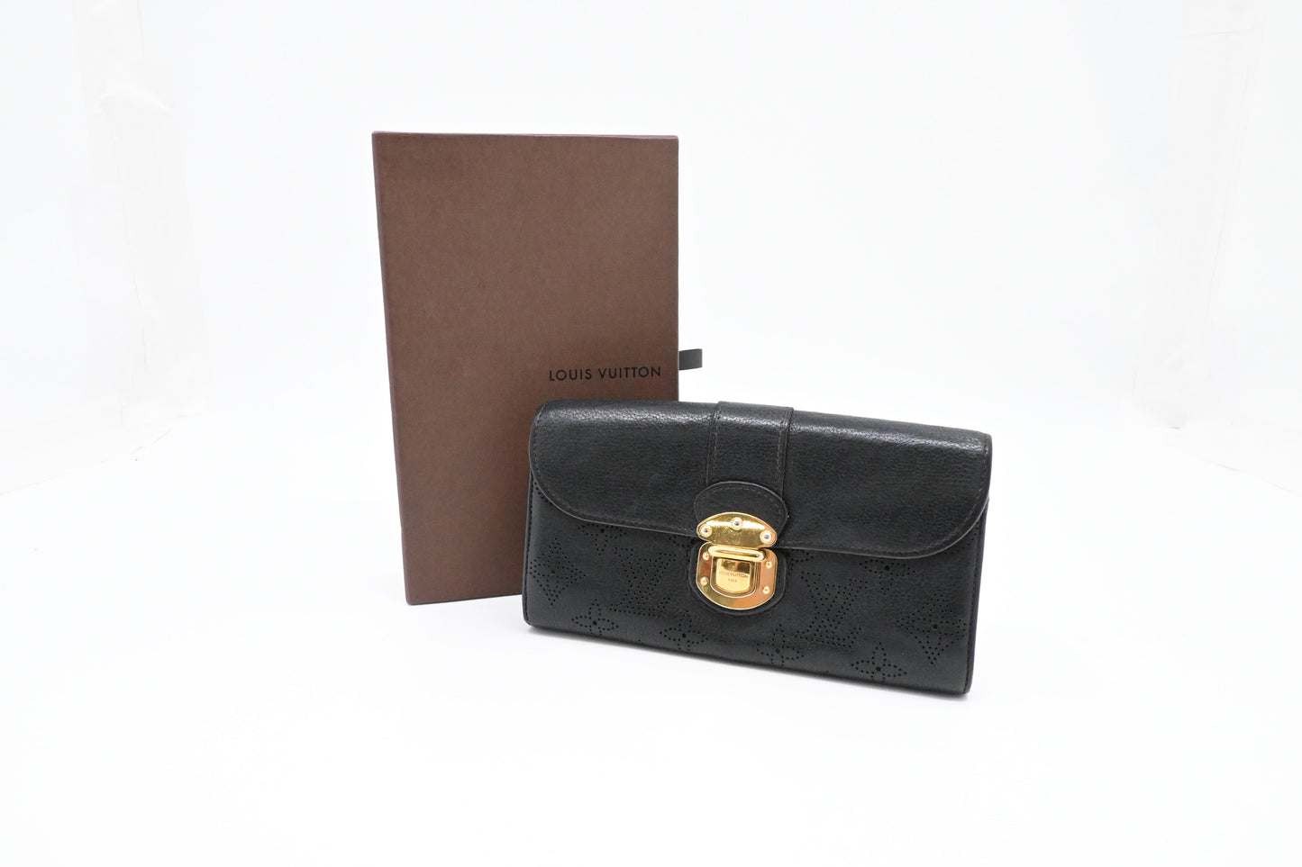Louis Vuitton Iris Wallet in Black Mahina Leather