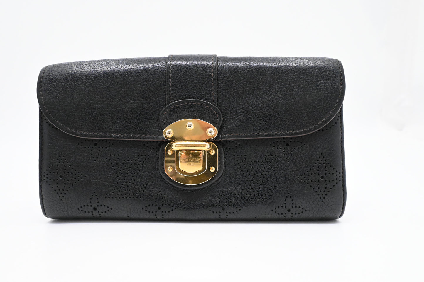 Louis Vuitton Iris Wallet in Black Mahina Leather
