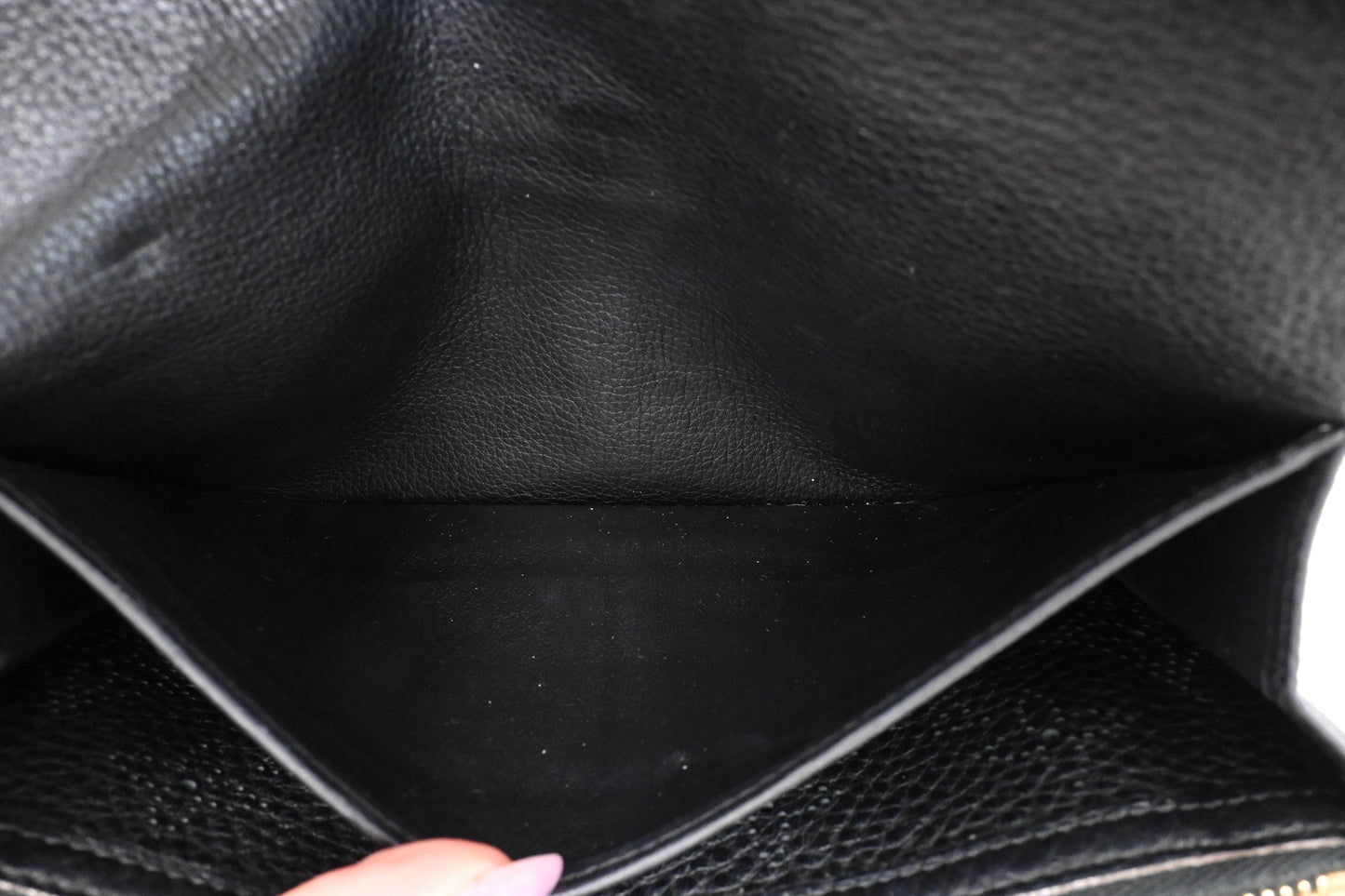 Louis Vuitton Iris Wallet in Black Mahina Leather