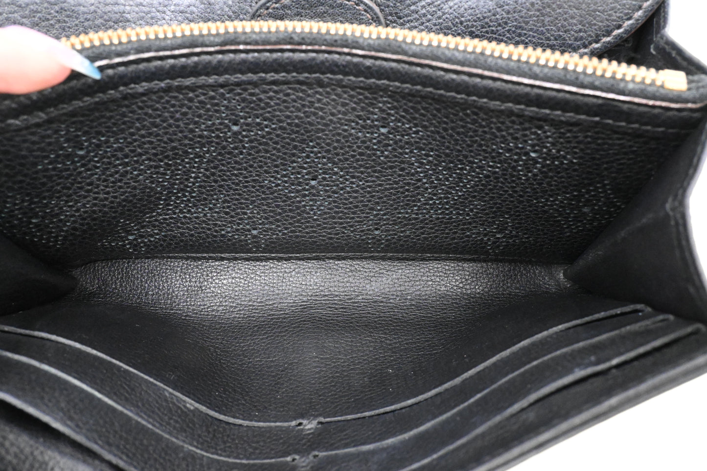 Louis Vuitton Iris Wallet in Black Mahina Leather
