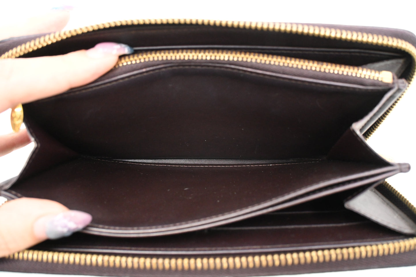 Louis Vuitton Long Zippy Wallet in Terre d'Ombre Vernis Leather