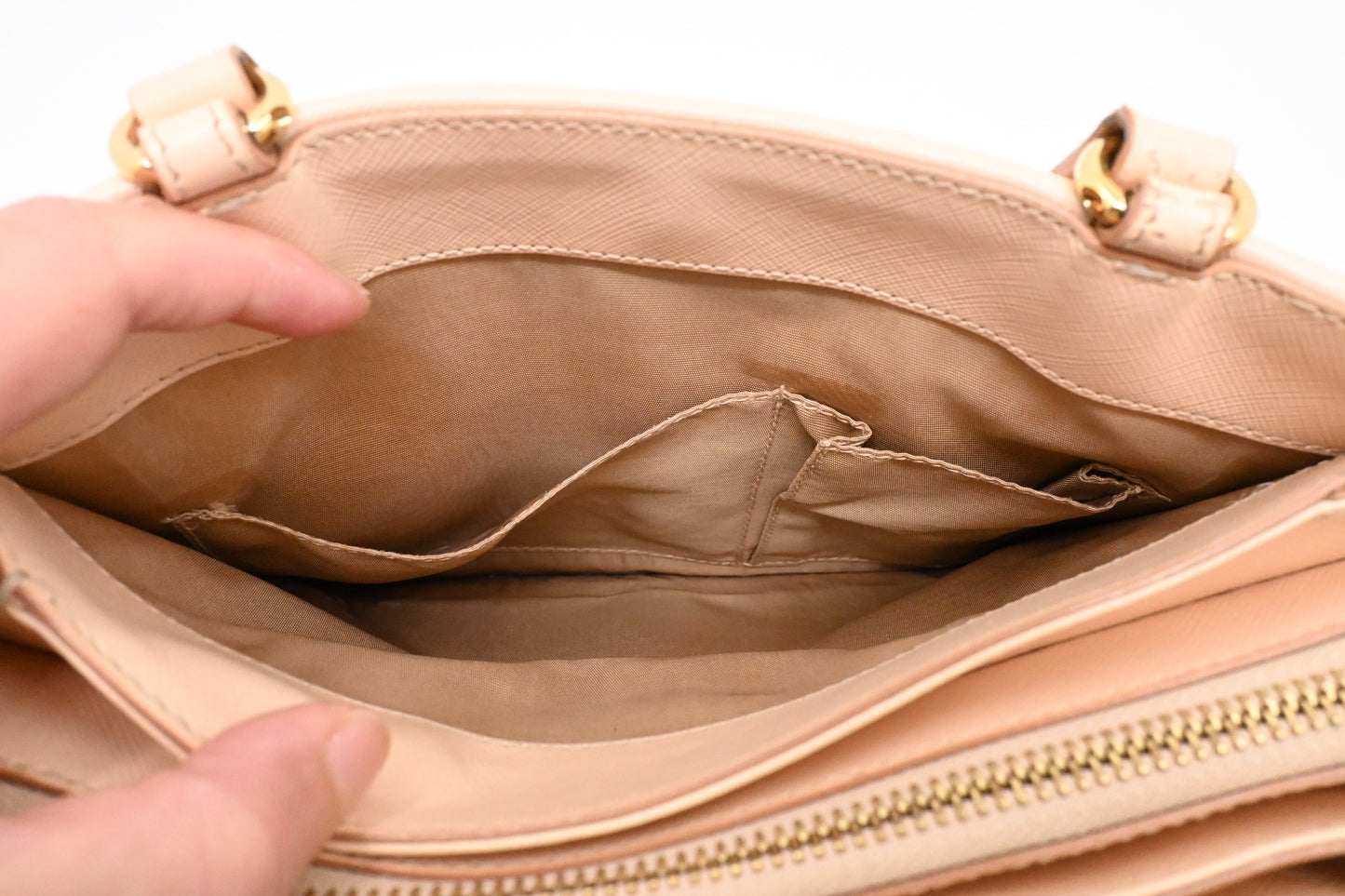 Ferragamo Vara Handbag in Peach Leather