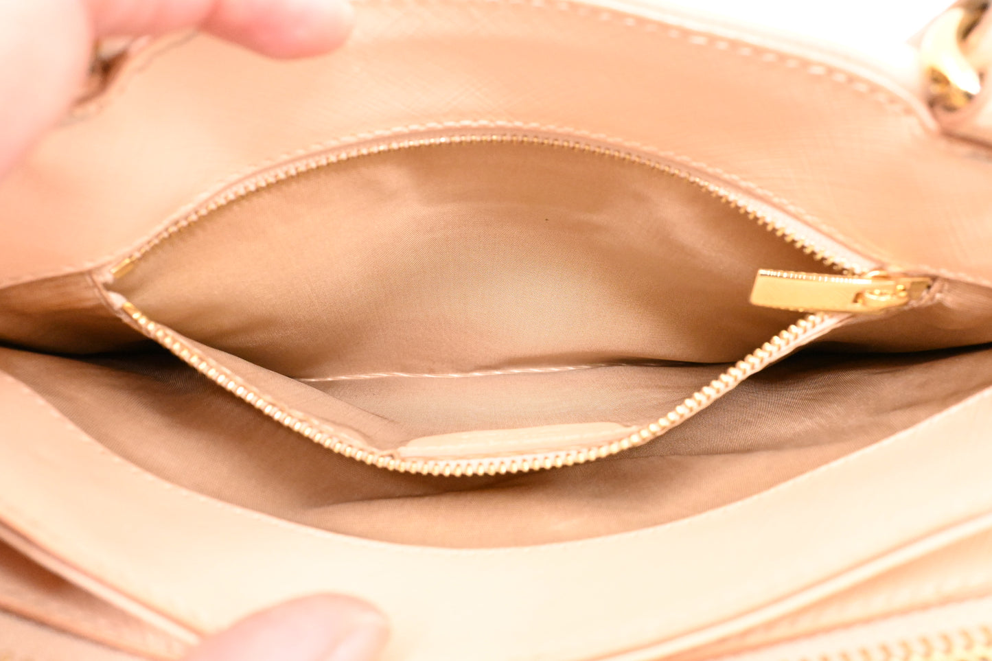 Ferragamo Vara Handbag in Peach Leather