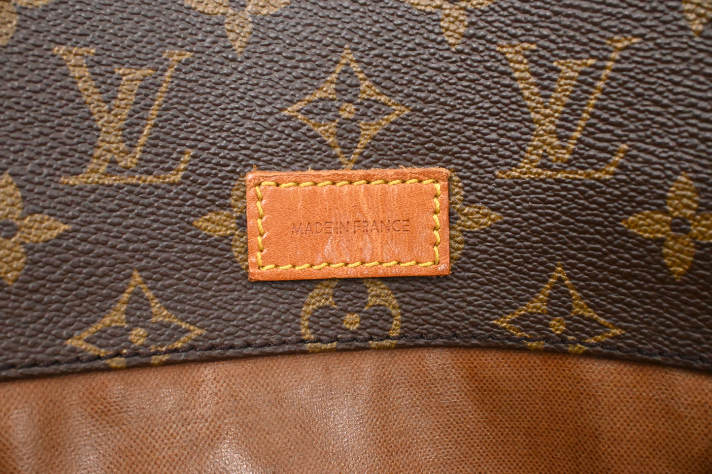Louis Vuitton Sac Shopping in Monogram Canvas