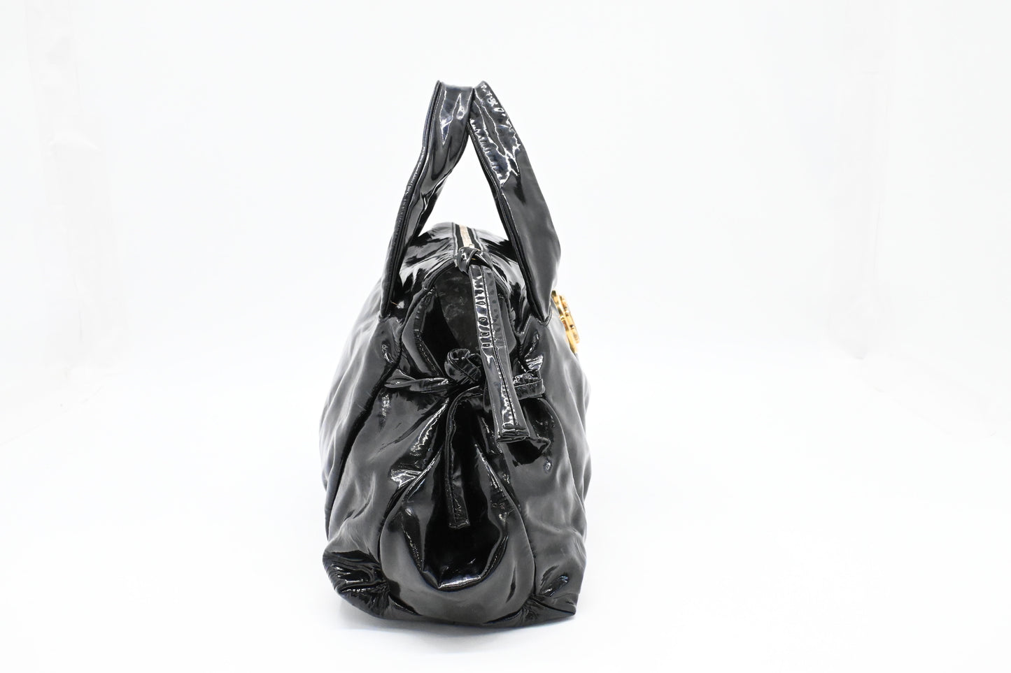 Gucci Handbag in Black Patent Leather