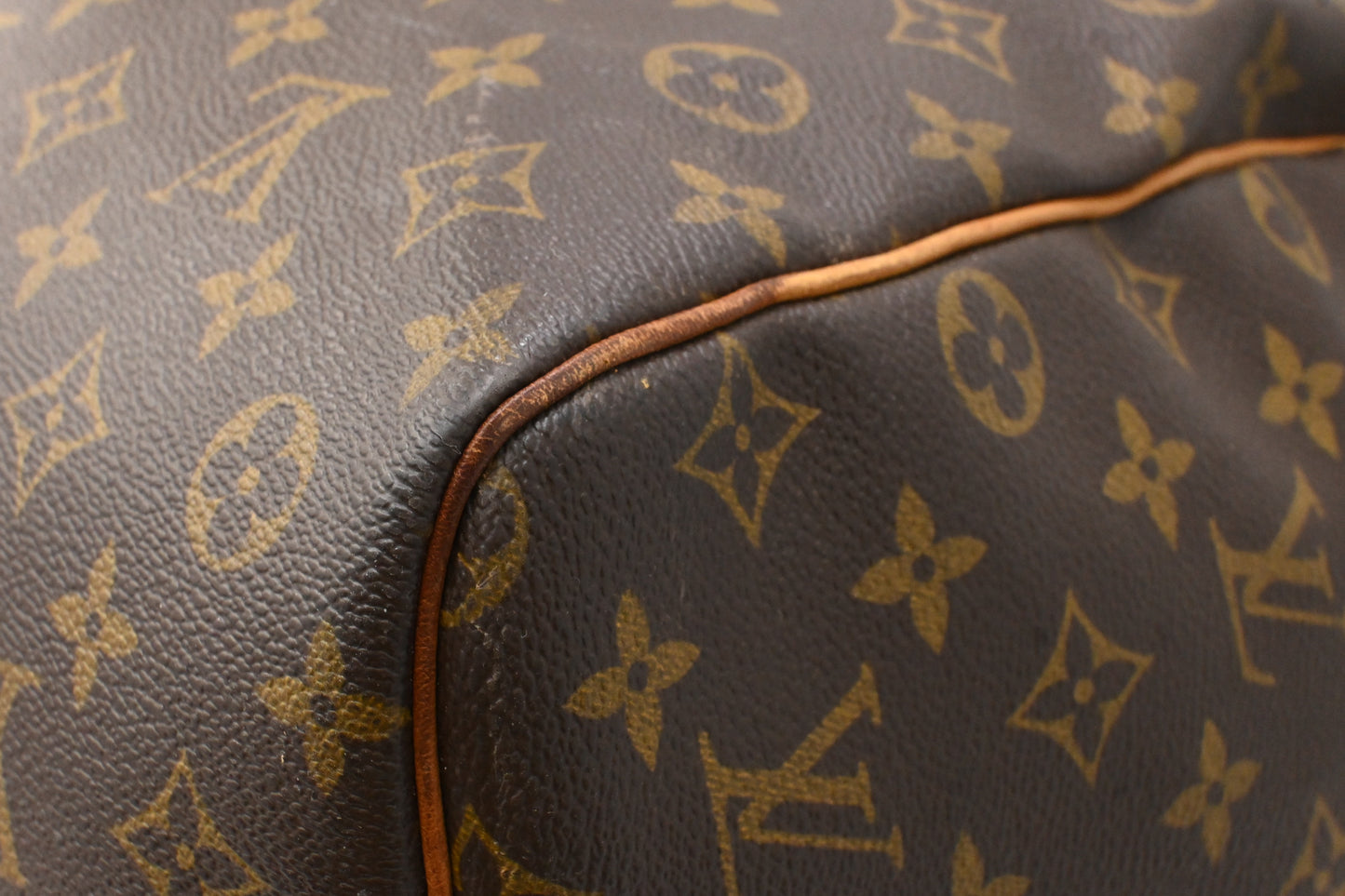Louis Vuitton Keepall 60 in Monogram Canvas