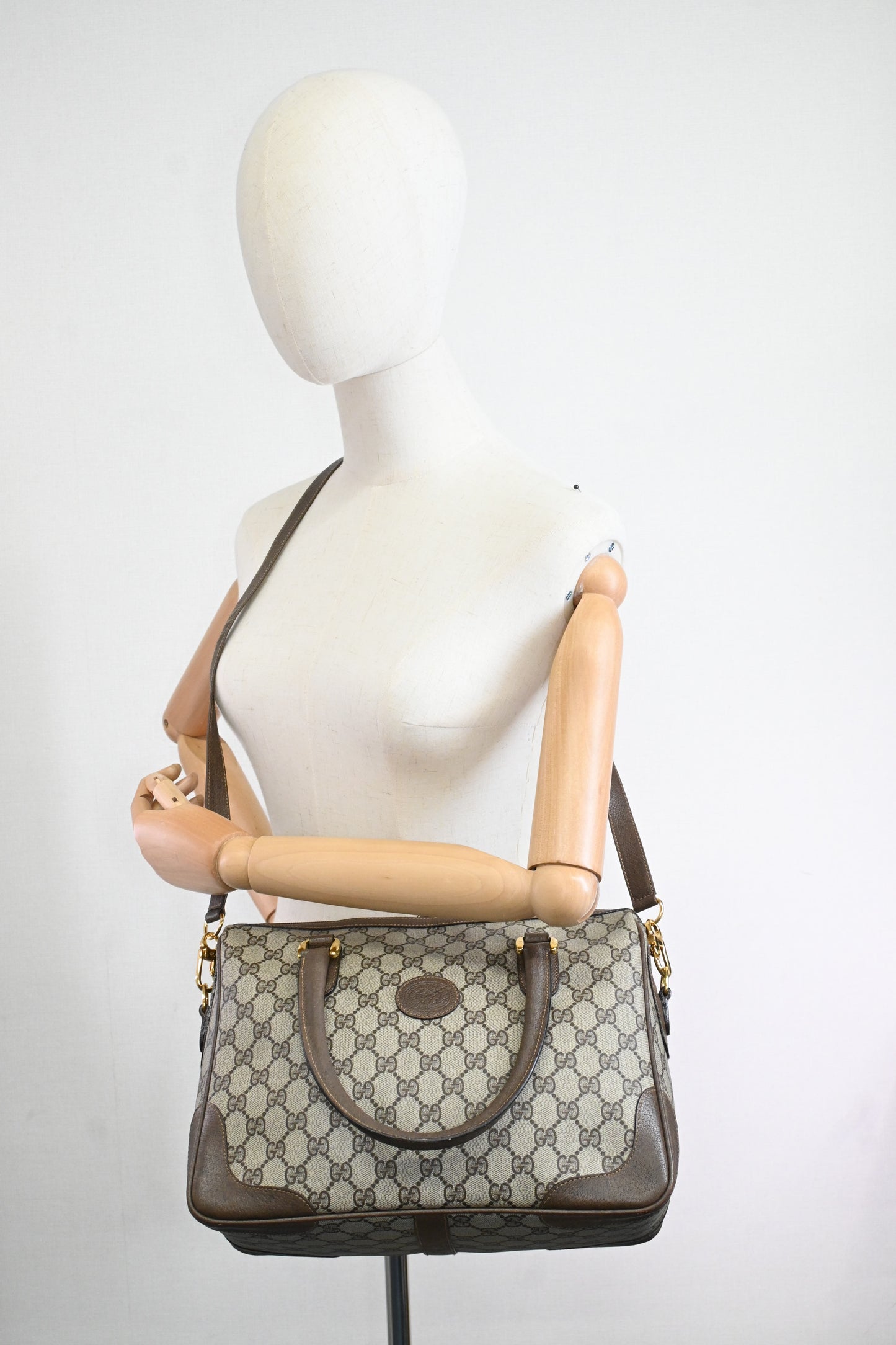 Gucci Boston Bandouliere Bag in GG Supreme Canvas