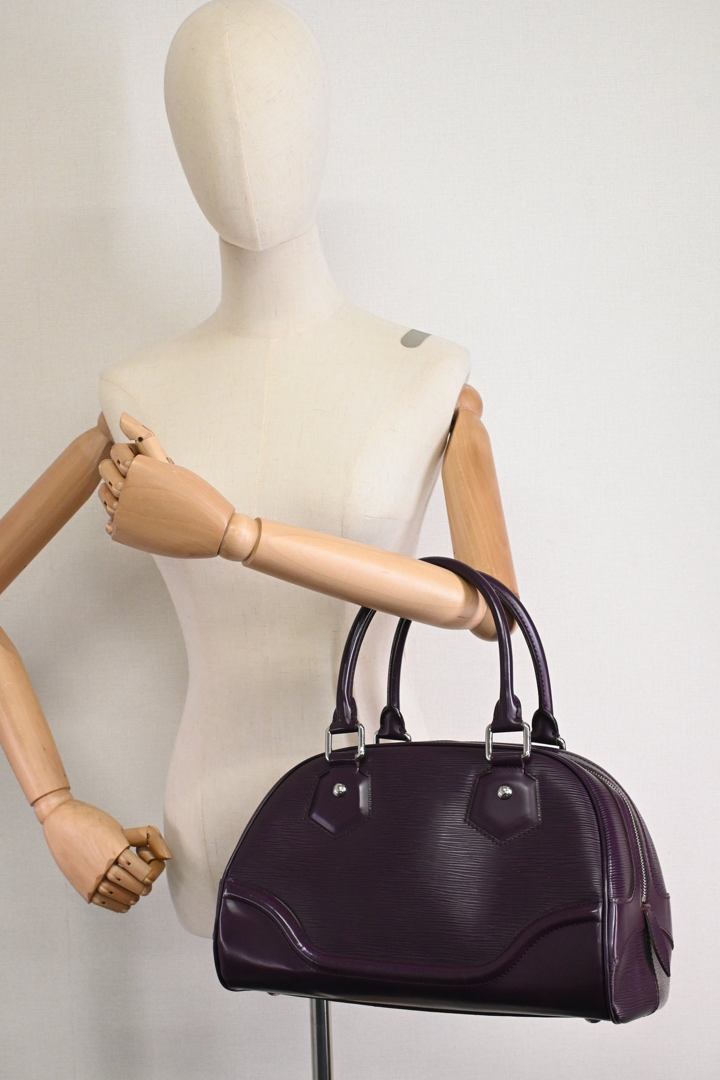 Louis Vuitton Bowling Montaigne PM in Purple Epi Leather