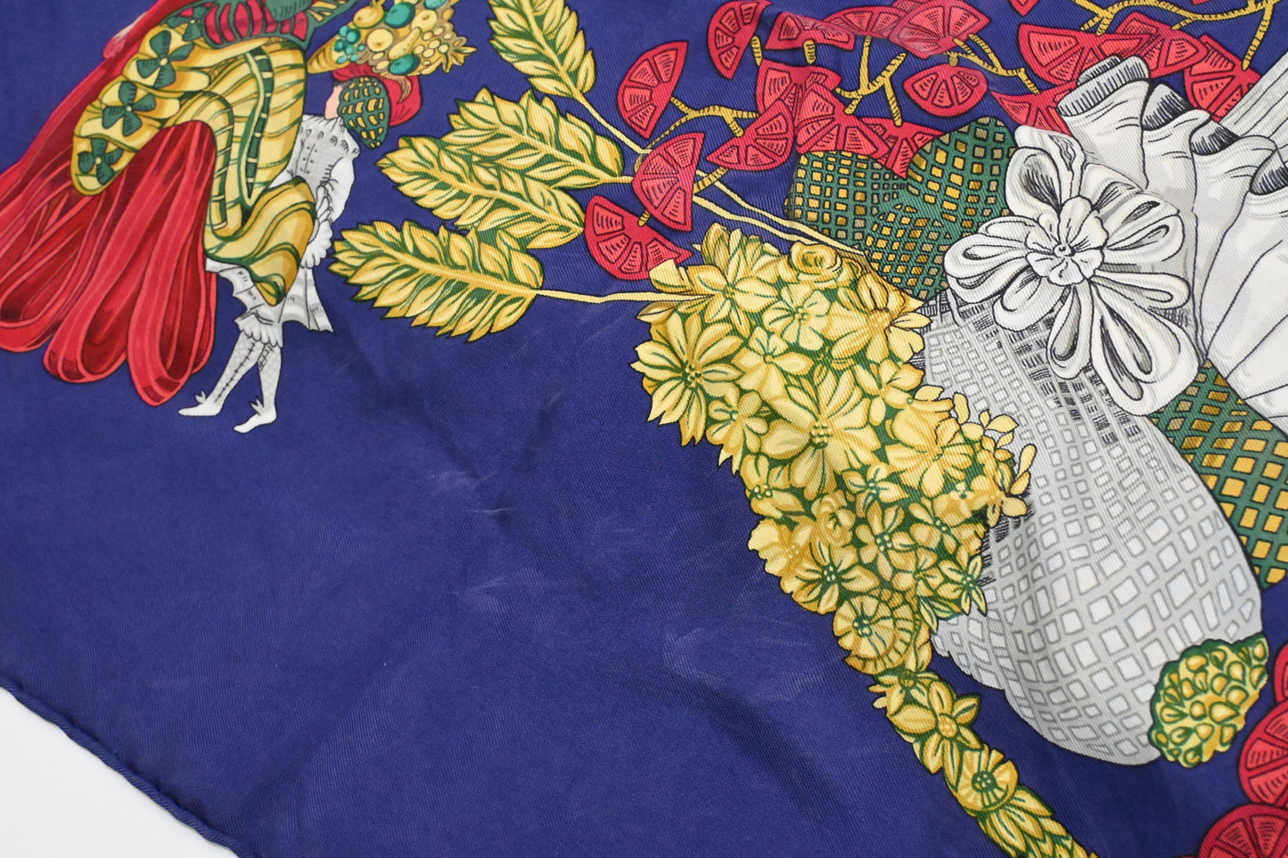 Hermes 'Chapeau' Carre 90 in Blue Silk