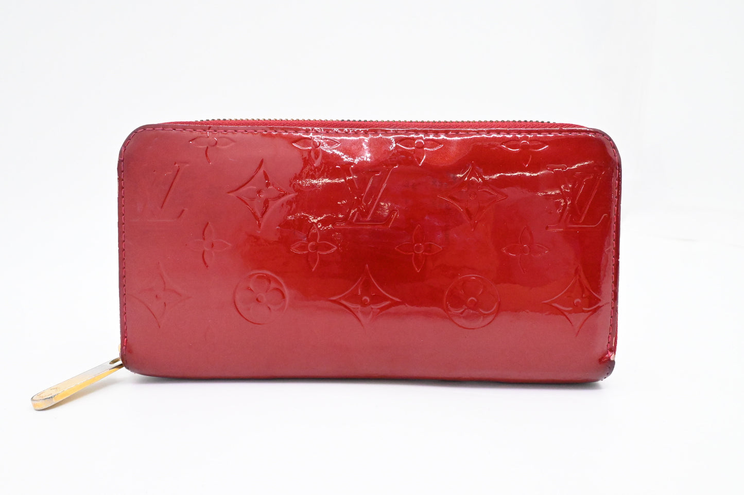 Louis Vuitton Long Zippy Wallet in Red Vernis Leather