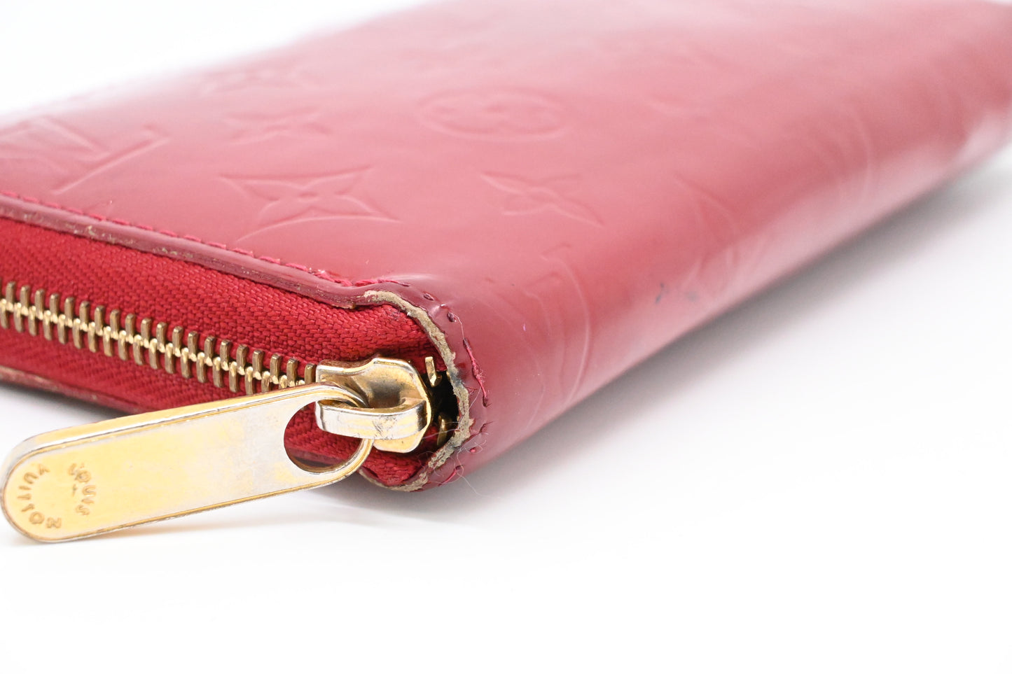 Louis Vuitton Long Zippy Wallet in Red Vernis Leather