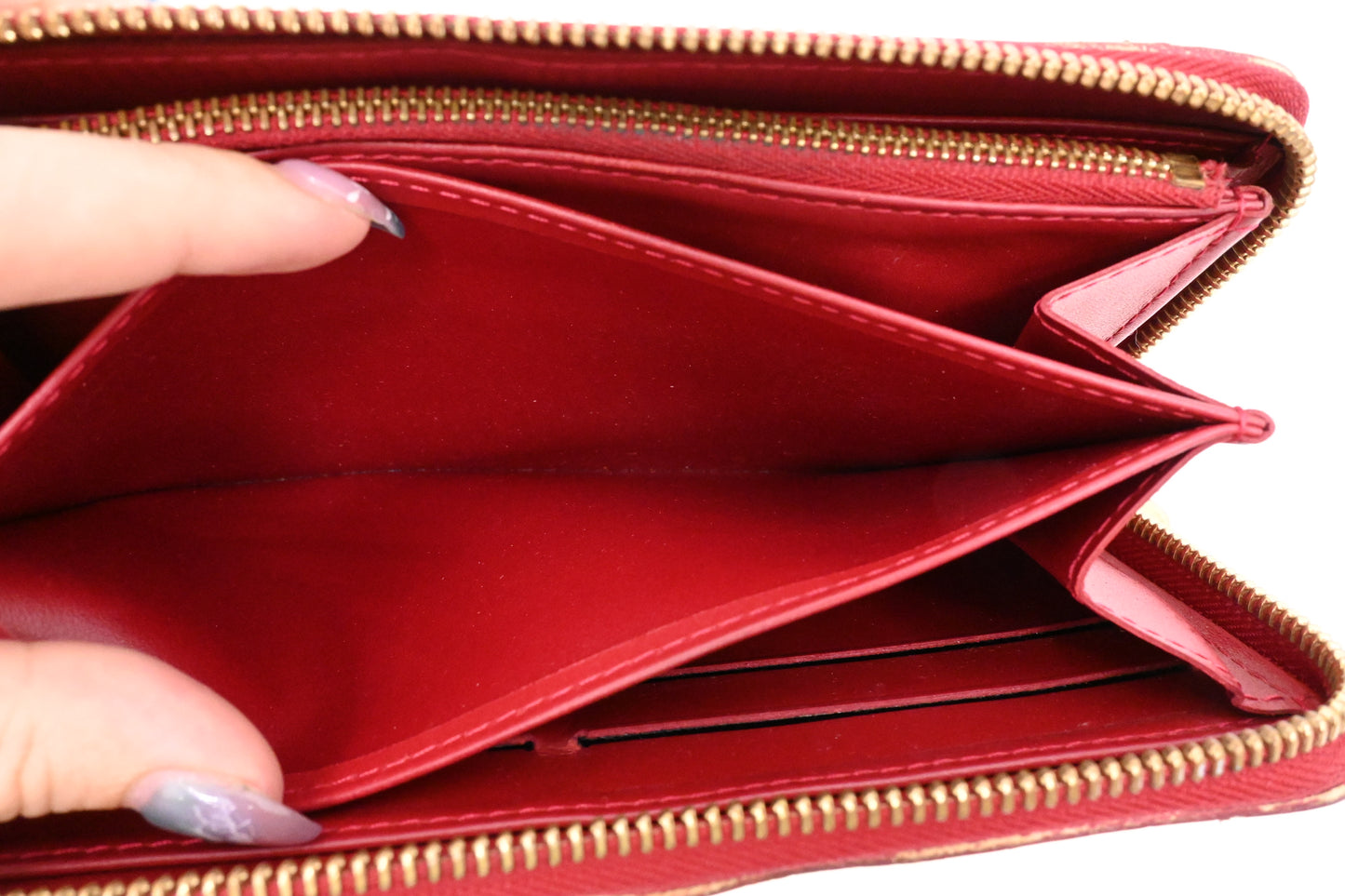 Louis Vuitton Long Zippy Wallet in Red Vernis Leather