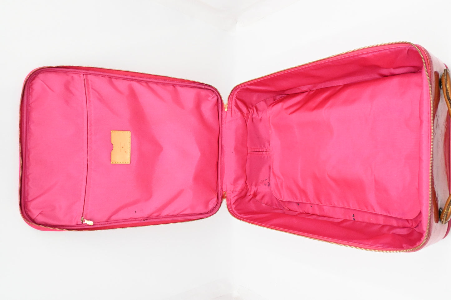 Louis Vuitton Pegase 45 in Grapefruit Vernis Leather