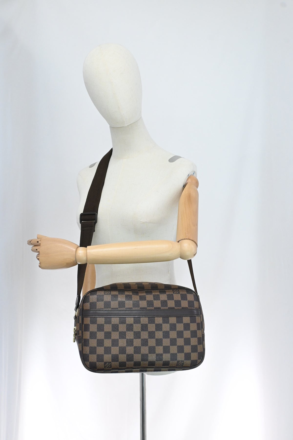 Louis Vuitton Reporter PM SPO in Damier Ebene Canvas