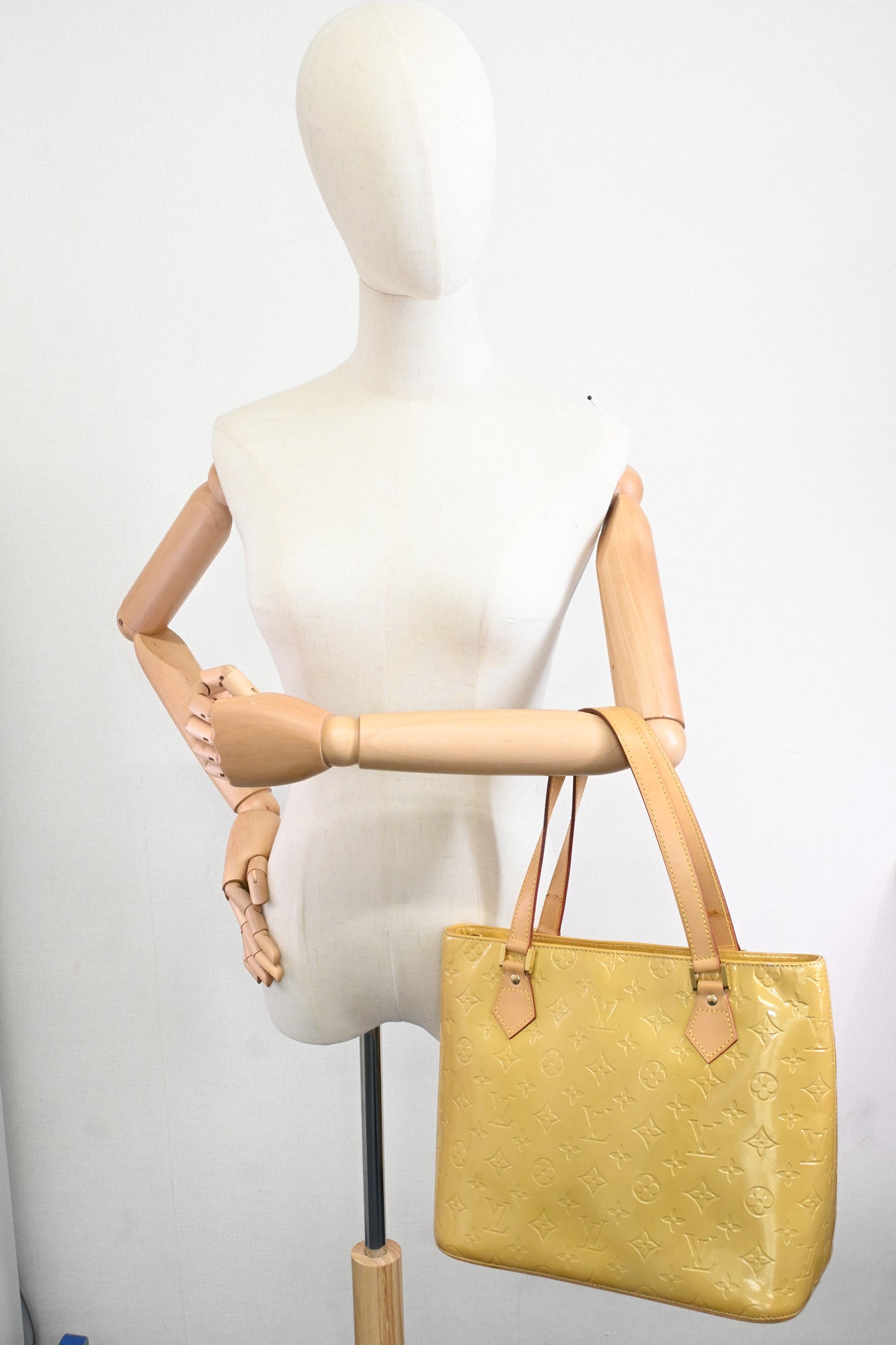 Louis Vuitton Houston in Yellow Vernis Leather