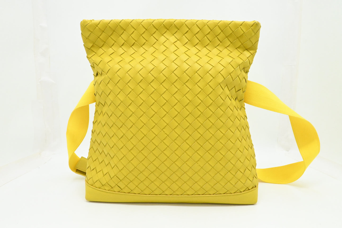 Bottega Veneta Crossbody Bag in Yellow Intrecciato Leather