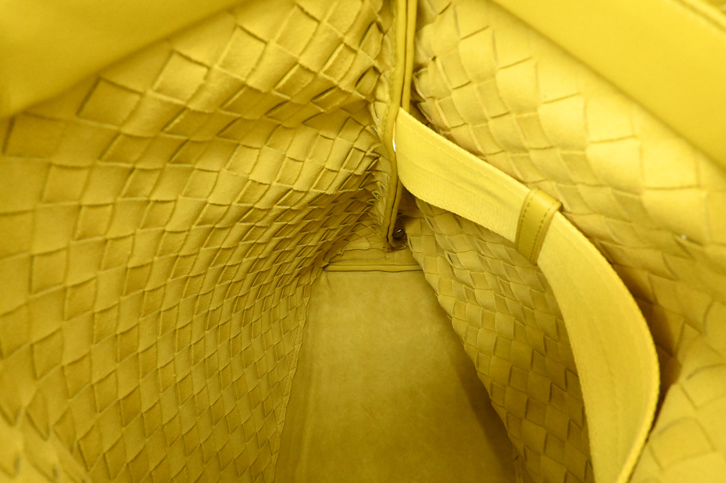 Bottega Veneta Crossbody Bag in Yellow Intrecciato Leather