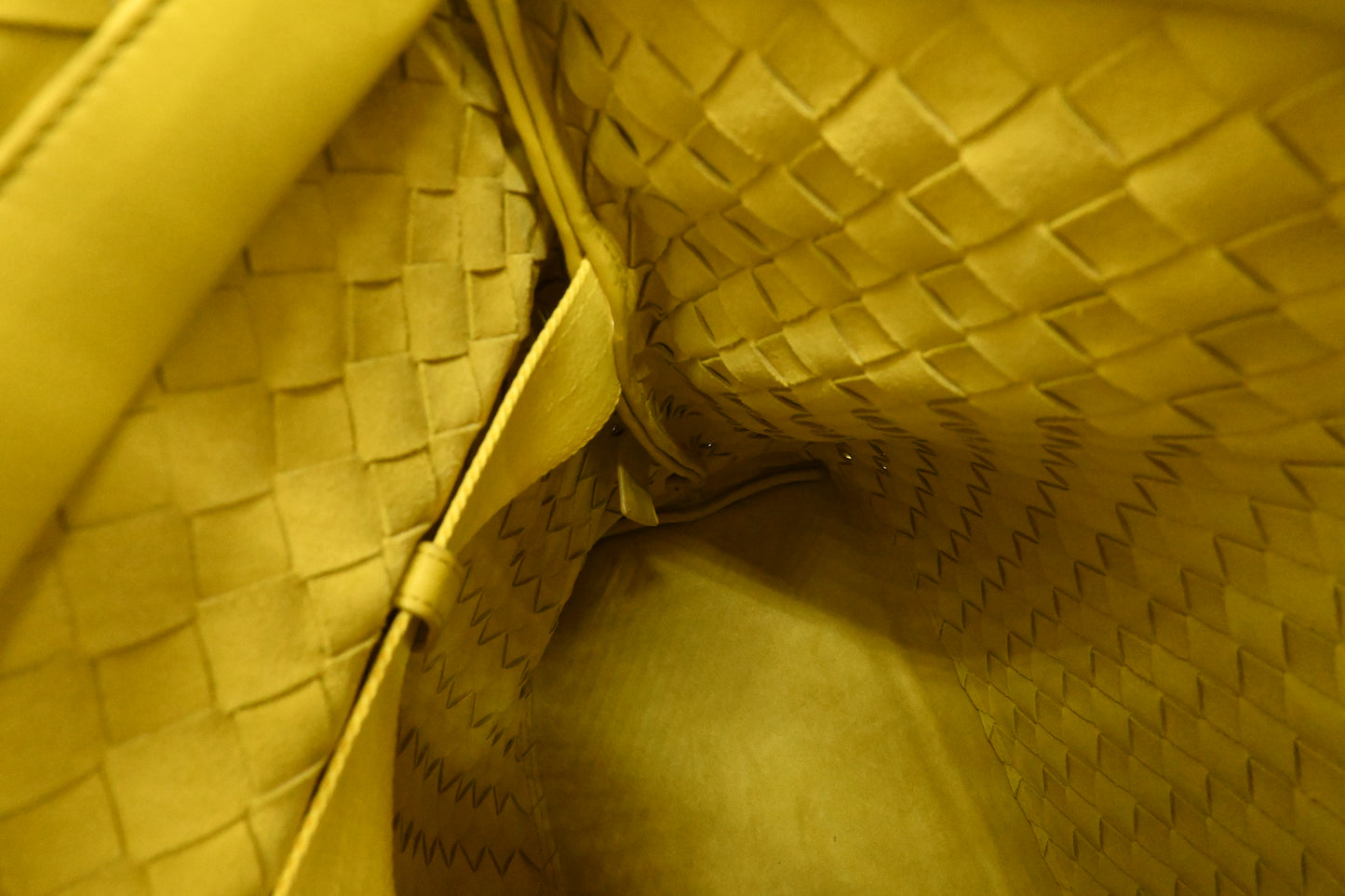 Bottega Veneta Crossbody Bag in Yellow Intrecciato Leather