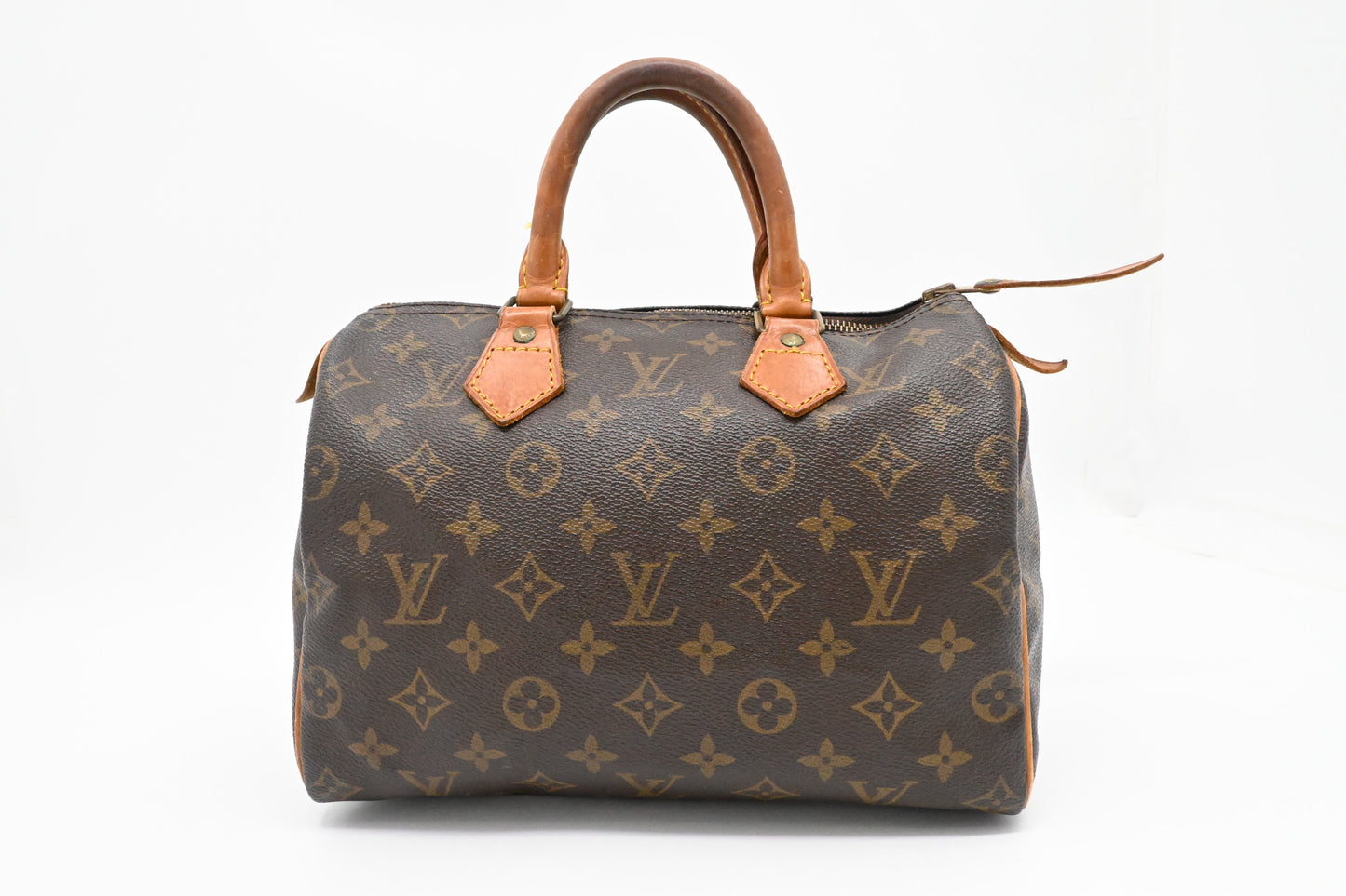 Louis Vuitton Speedy 25 in Monogram Canvas