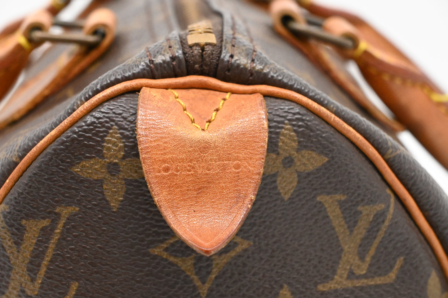 Louis Vuitton Speedy 25 in Monogram Canvas