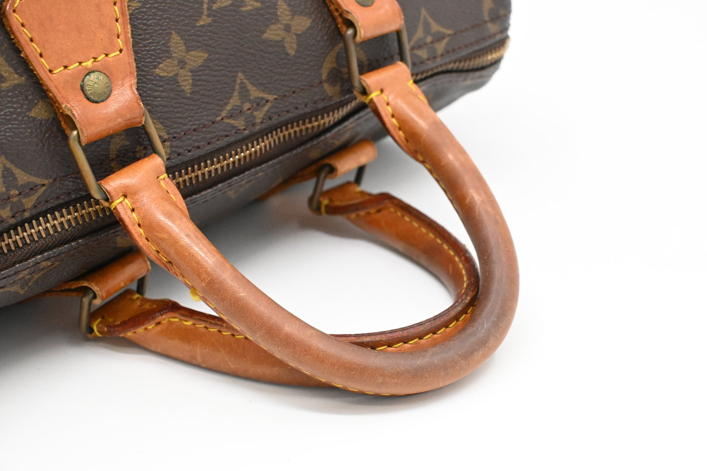 Louis Vuitton Speedy 25 in Monogram Canvas