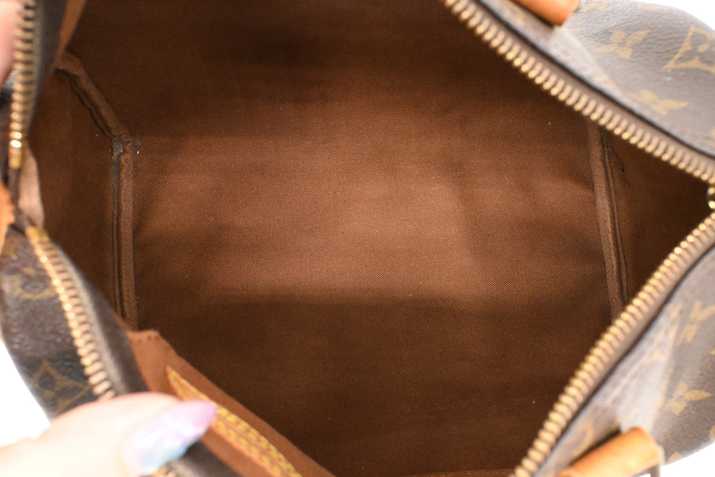 Louis Vuitton Speedy 25 in Monogram Canvas
