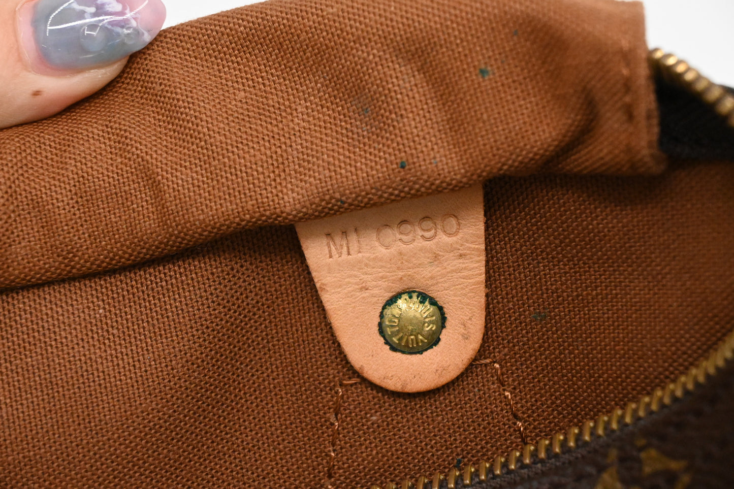 Louis Vuitton Speedy 25 in Monogram Canvas