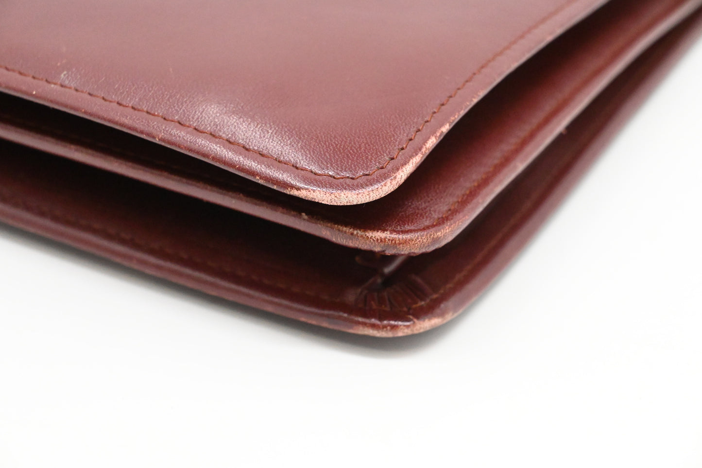 Cartier Messenger Shoulder Bag in Burgundy Leather