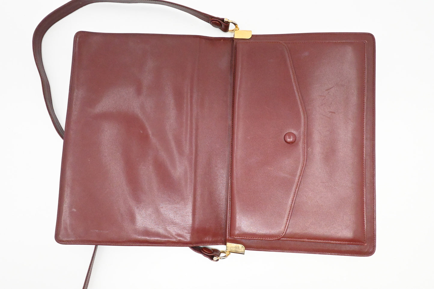 Cartier Messenger Shoulder Bag in Burgundy Leather