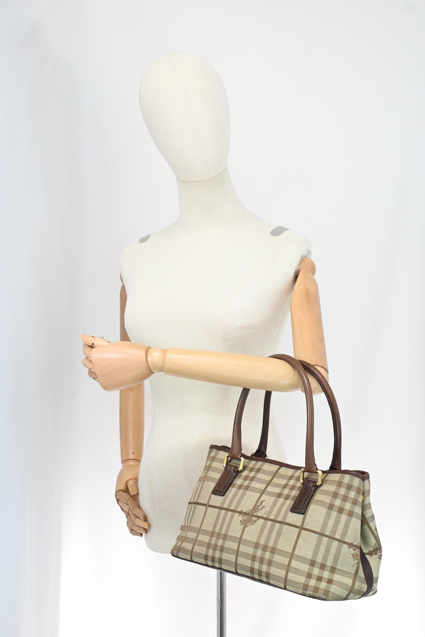 Burberry Handbag in Brown Checked Canvas