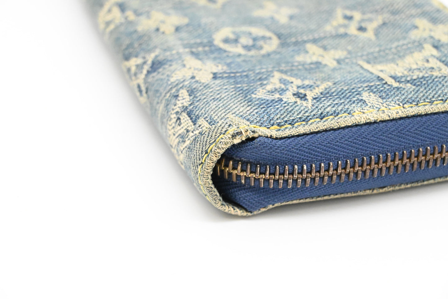 Louis Vuitton Long Zippy Wallet in Monogram Denim