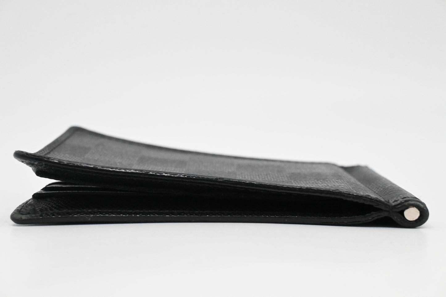 Louis Vuitton Money Clip Wallet in Damier Graphite Canvas