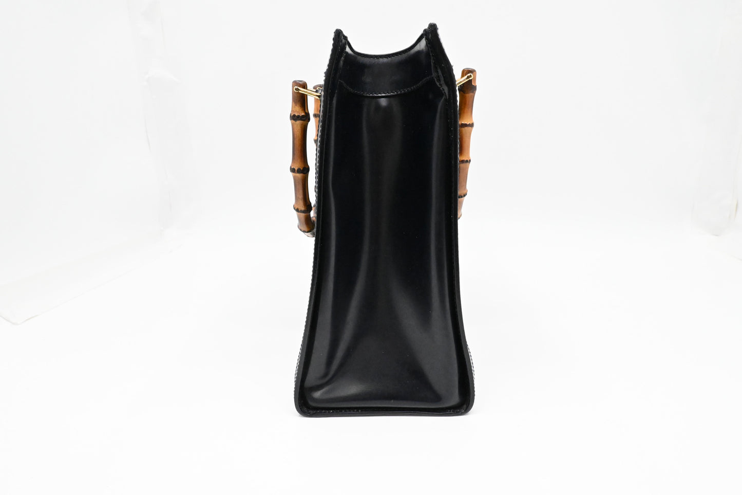 Gucci Medium Diana in Dark Blue Leather