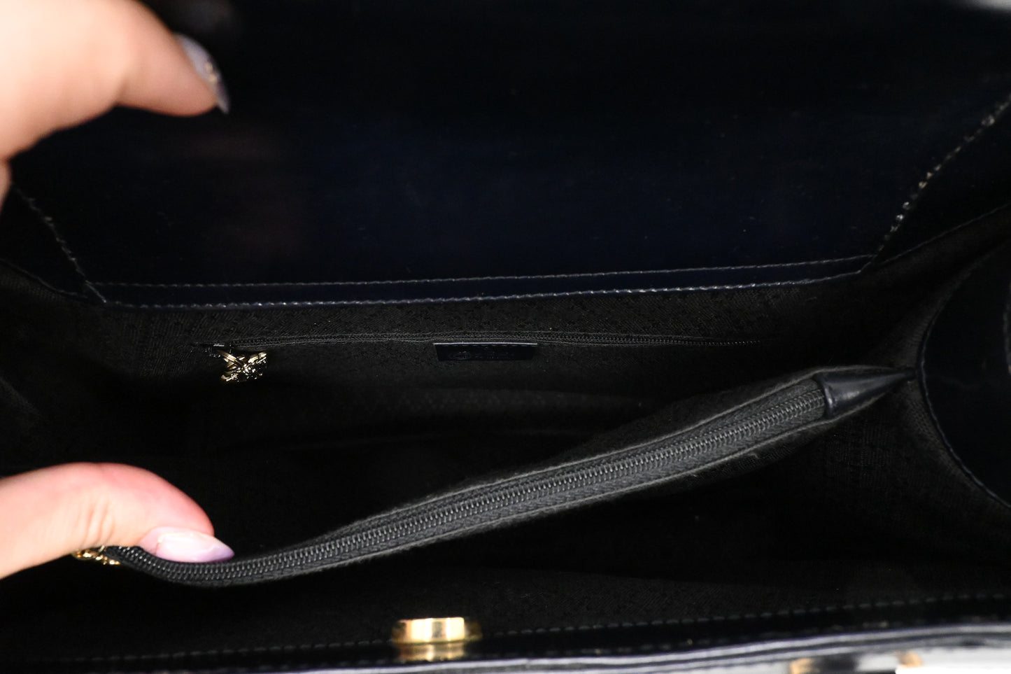 Gucci Medium Diana in Dark Blue Leather