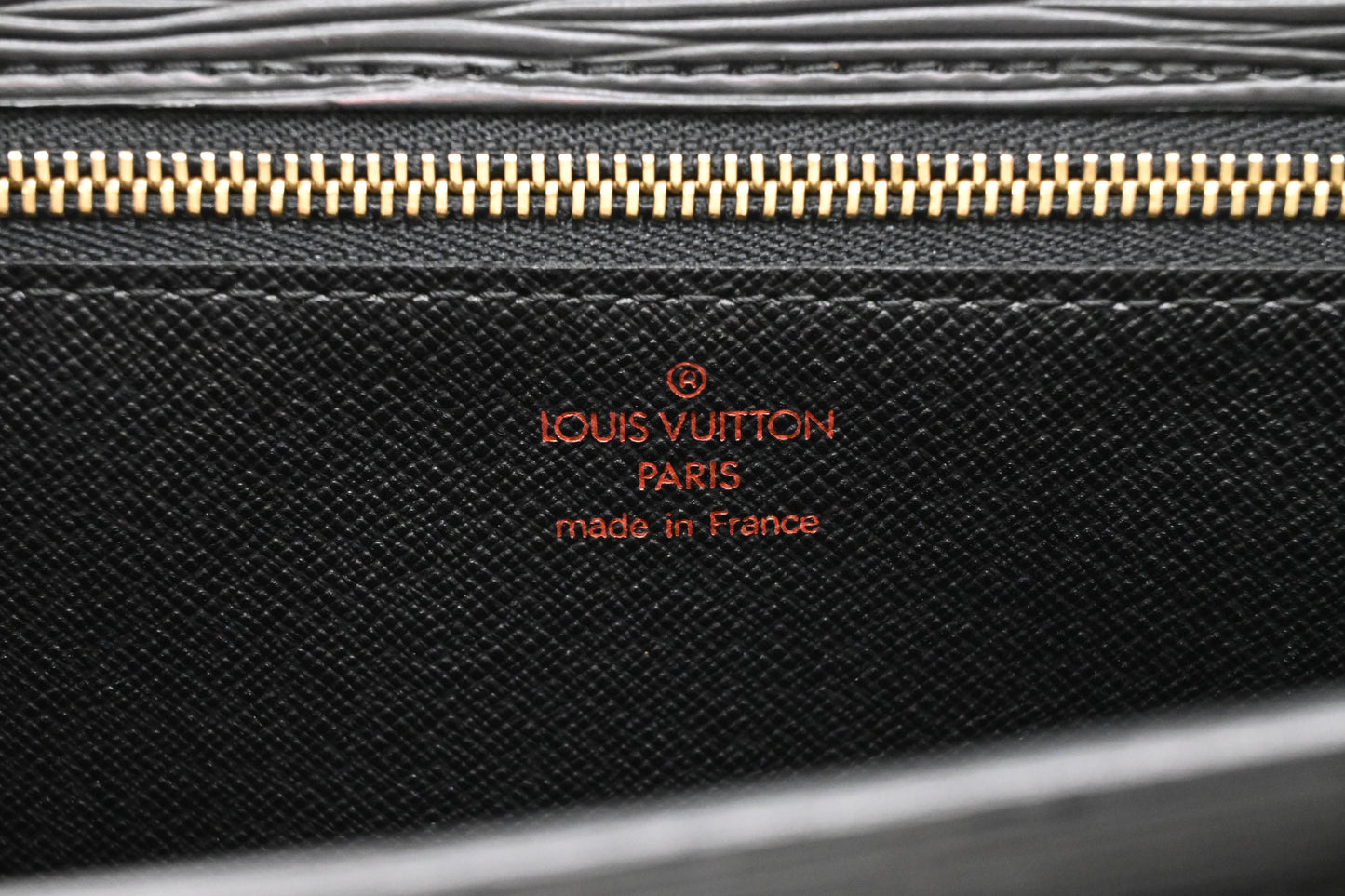 Louis Vuitton Sellier Dragonne in Black Epi Leather