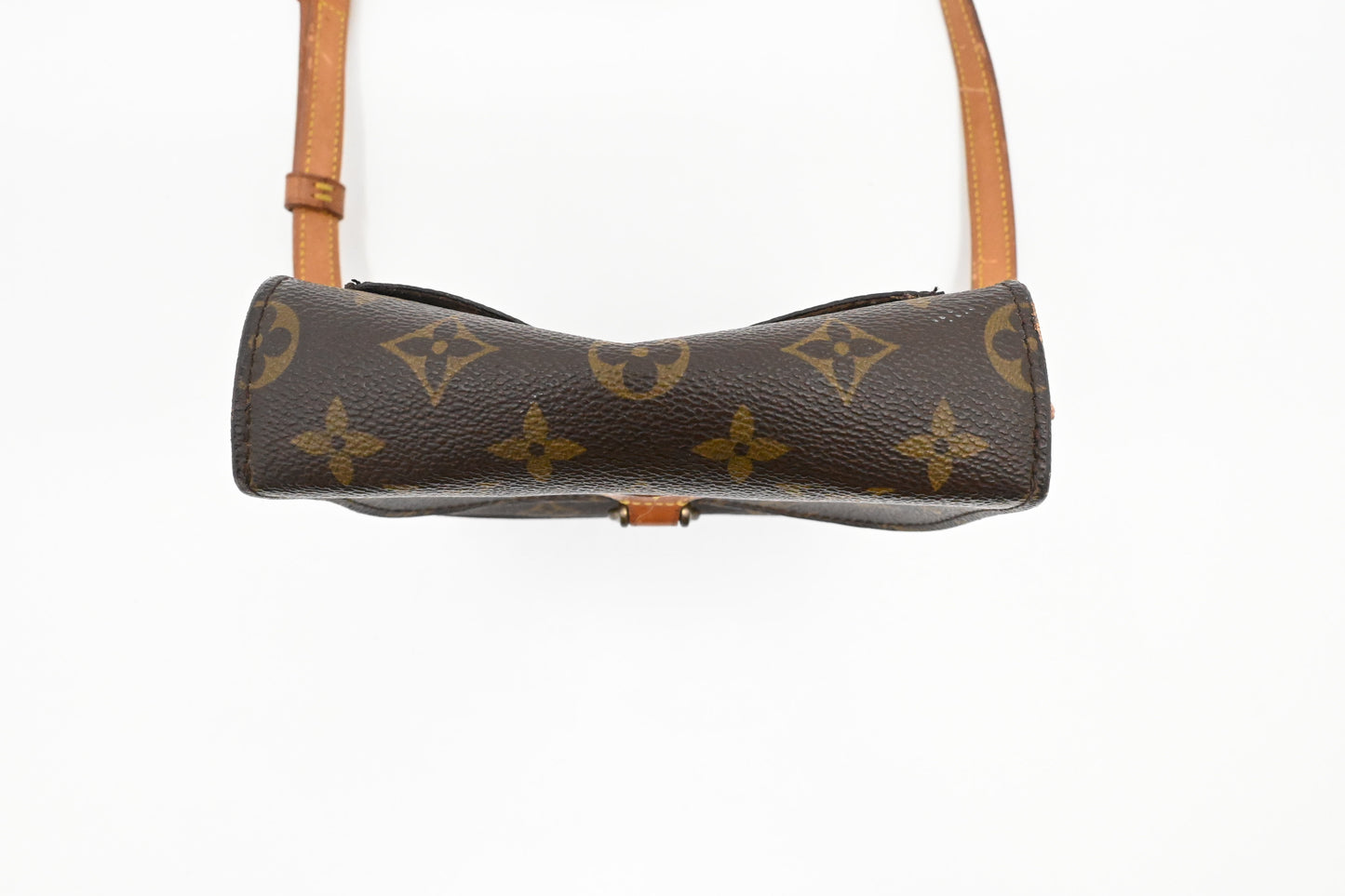 Louis Vuitton Saint Cloud PM in Monogram Canvas