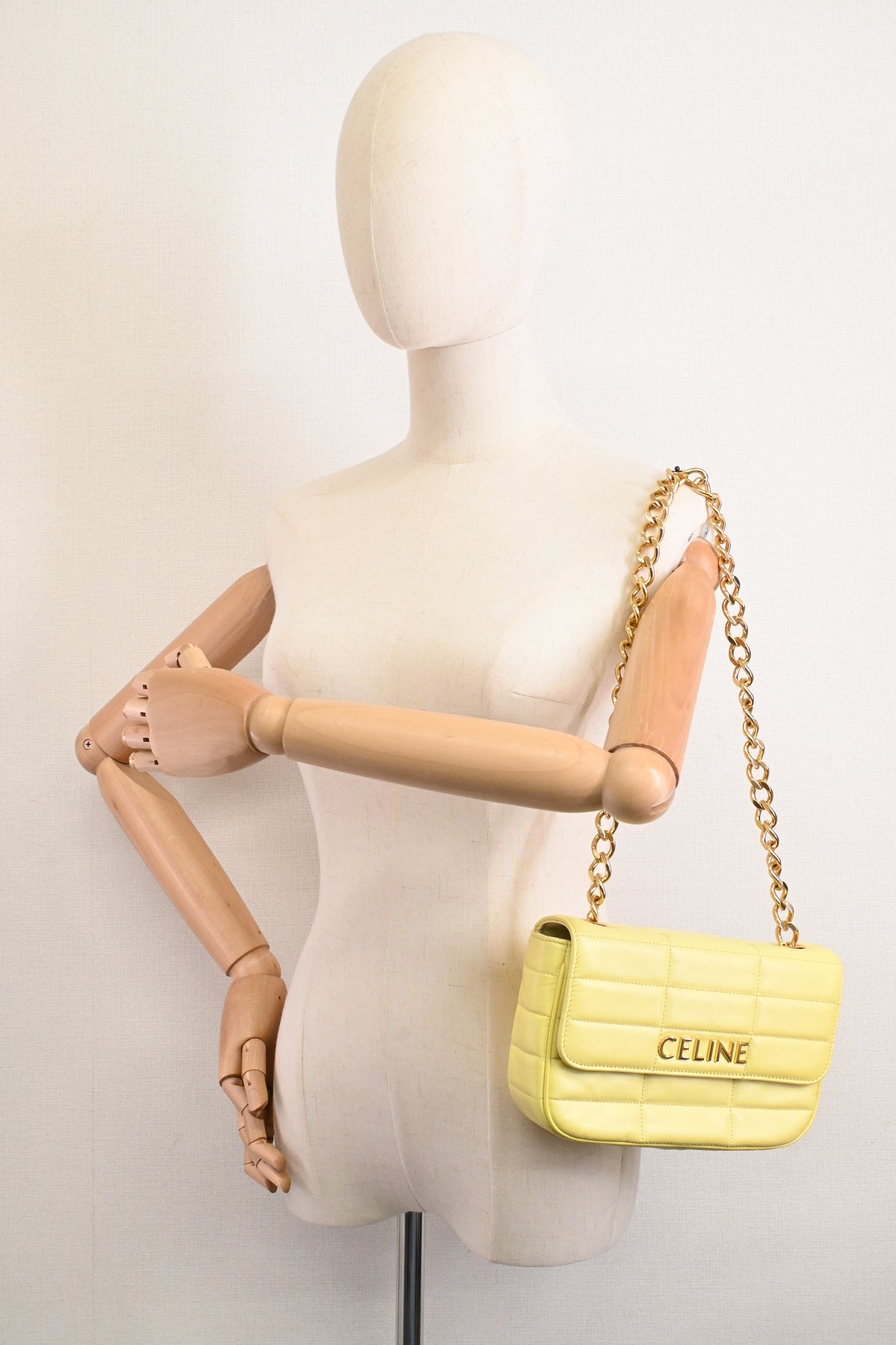 Celine Chain Shoulder Bag in Yellow Leather