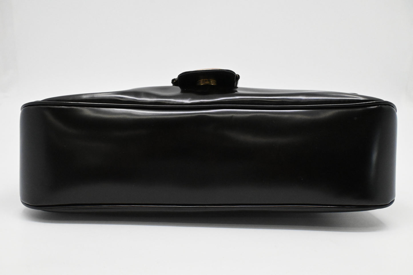Ferragamo Shoulder Bag in Black Marbled Patent Leather