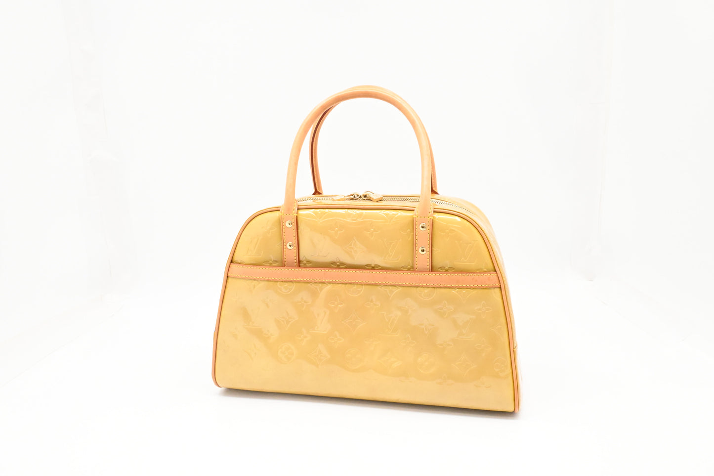 Louis Vuitton Thompkins Square in Yellow Vernis Leather