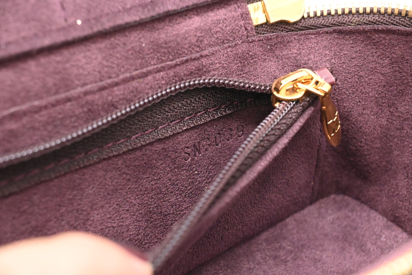 Louis Vuitton Jewelry Case in Amarante Vernis