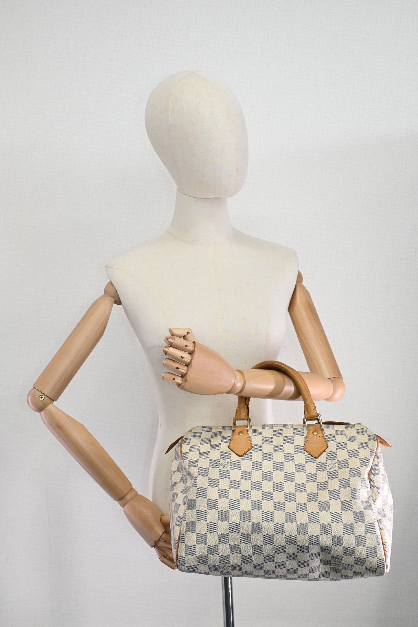 Louis Vuitton Speedy 30 in Damier Azur Canvas