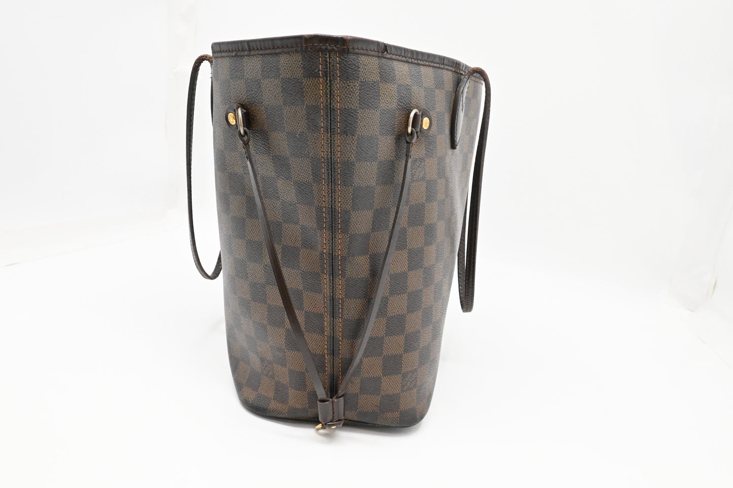 Louis Vuitton Neverfull MM in Damier Ebene Canvas
