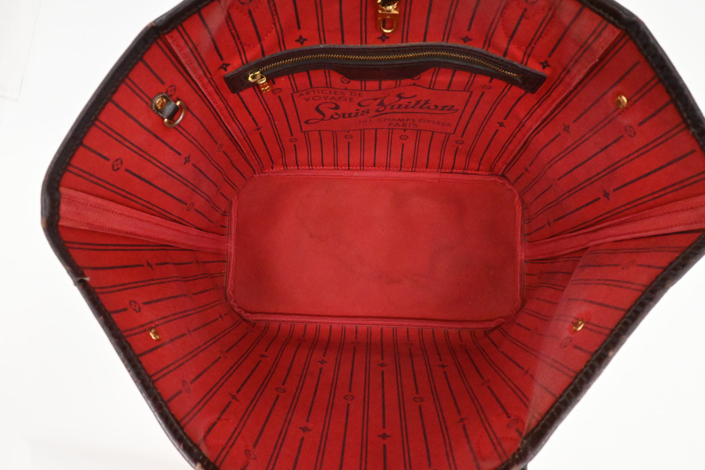 Louis Vuitton Neverfull MM in Damier Ebene Canvas