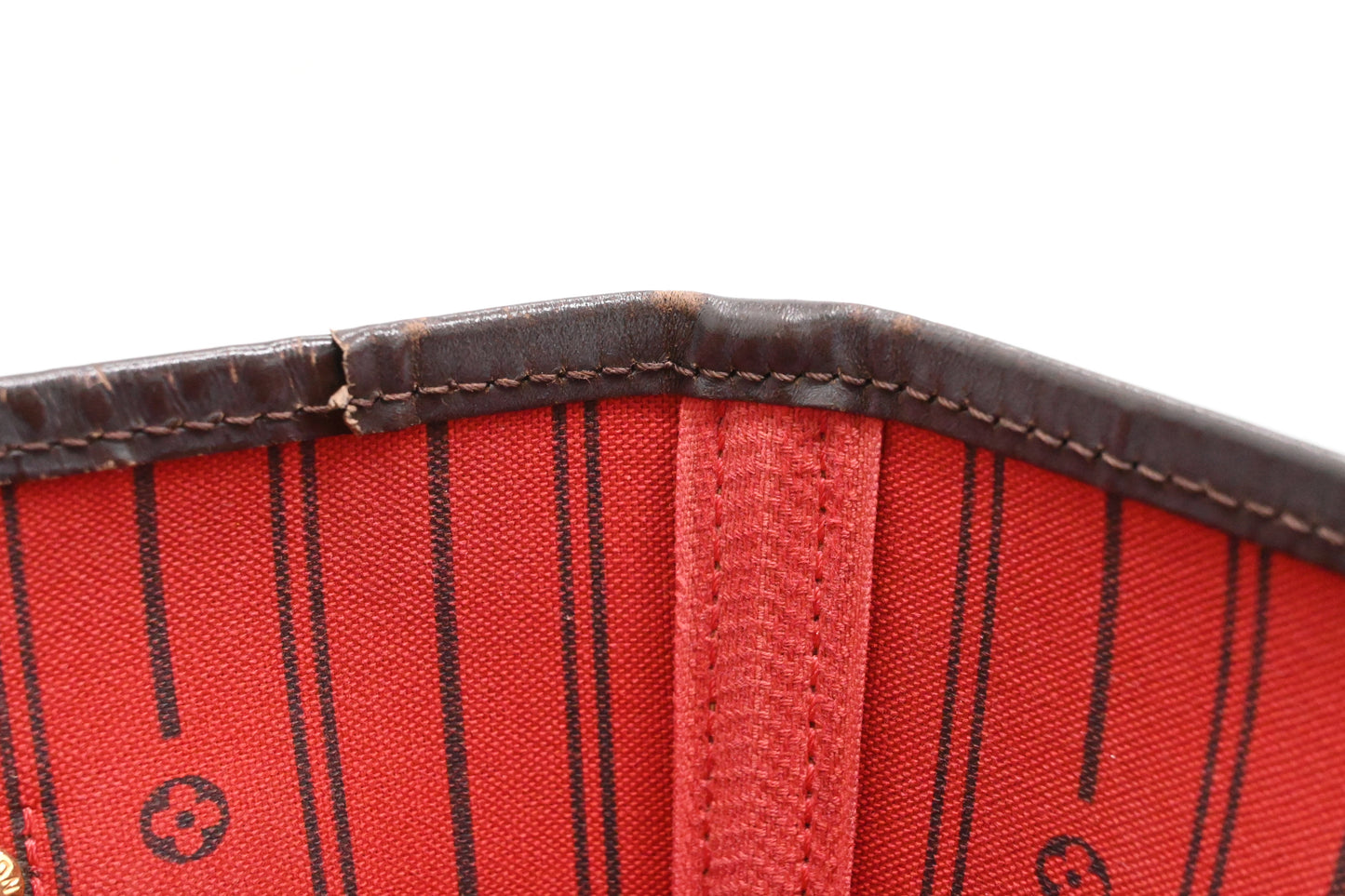 Louis Vuitton Neverfull MM in Damier Ebene Canvas