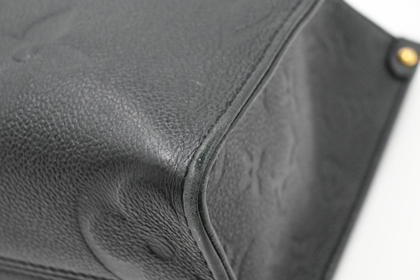 Louis Vuitton OnTheGo PM in Black Empriente Leather