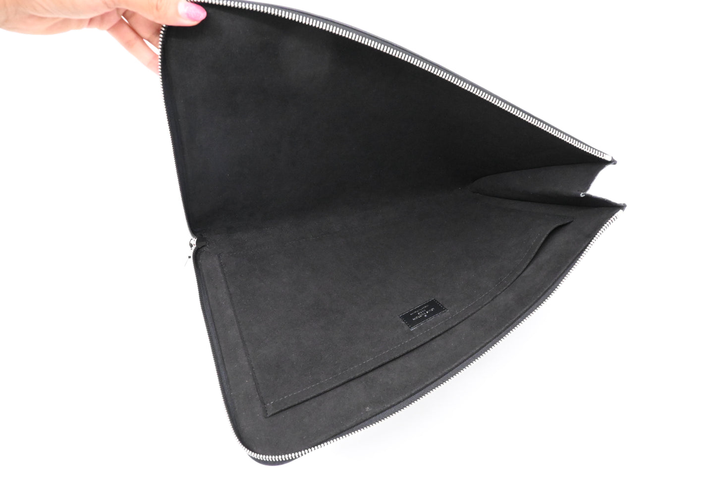 Louis Vuitton Pochette Jules in Black Epi Leather